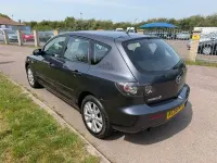 Begagnad Mazda 3 105 HK (77 kW) 2007 Grå Halvkombi