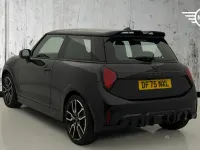 Used Mini Cooper Hatch 113 kW (154 HP) 2025 Black Hatchback