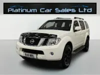 Used Nissan Pathfinder Tekna 2011 White SUV