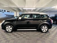 Begagnad Mini Cooper Classic 2020 Svart Halvkombi