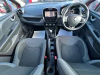 Used Renault Clio Dynamique 2017 Red Hatchback