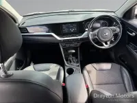 Second-hand Kia Niro 141 CP (103 kW) 2021 Alb SUV