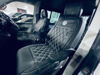 used VW Transporter 2.0 TDI 140PS Highline Kombi Van DSG