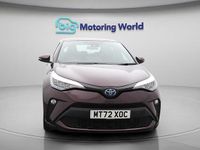 Used Toyota C-HR 122 HP (89 kW) 2022 Mauve/purple SUV