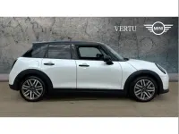 Used Mini Cooper Classic 150 kW (204 HP) 2025 White Hatchback