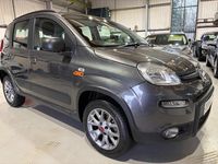 Usado Fiat Panda 4x4 S 85 HP (62 kW) 2018 Cinzento Citadino