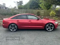 Usado Audi A6 Black Edition 177 HP (130 kW) 2012 Vermelho Sedan
