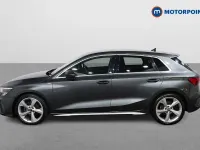 Begagnad Audi A3 S-Line 2021 Grå Sedan