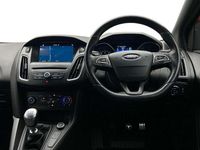 Used Ford Focus ST-Line 138 HP (101 kW) 2018 Red Hatchback