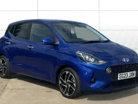 Used Hyundai i10 Premium 67 HP (49 kW) 2023 Blue Hatchback