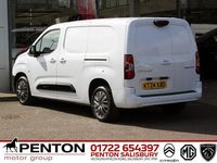 Used Citroën Berlingo 101 HP (74 kW) 2024 White MPV