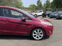 Used Ford Fiesta Titanium 94 HP (69 kW) 2008 Red Hatchback