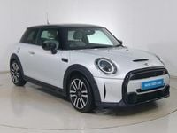 Begagnad Mini Cooper S Exclusive 192 HK (141 kW) 2021 Silver Halvkombi