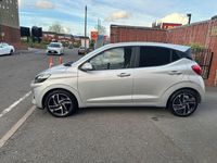 Used Hyundai i10 Premium 84 HP (61 kW) 2021 Silver Hatchback
