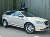 Used Volvo XC60 SE Lux 220 HP (161 kW) 2016 Gold SUV