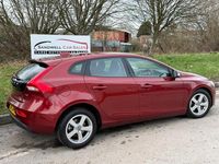 Used Volvo V40 2015 Red Hatchback