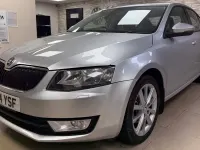 Used Skoda Octavia Elegance 150 HP (110 kW) 2014 Multicolour Estate