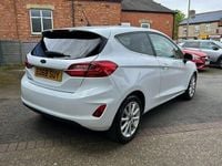 Używany Ford Fiesta Titanium 125 KM (91 kW) 2018 Biały Hatchback