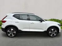 New Volvo XC40 Plus 2026 White SUV