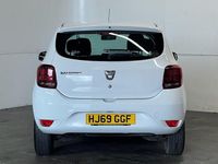 Used Dacia Sandero Essentiel 95 HP (69 kW) 2019 White Hatchback