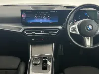 Begagnad BMW 320 M Sport 187 HK (137 kW) 2023 Blå