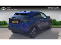 Used Toyota Yaris Cross Design 113 HP (83 kW) 2025 Blue SUV
