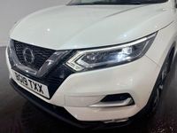 Used Nissan Qashqai Tekna 114 HP (83 kW) 2019 White SUV
