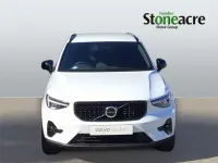 New Volvo XC40 Plus 2026 White SUV