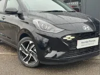 New Hyundai i10 Premium 79 HP (58 kW) 2025 Phantom black Hatchback