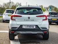 Used Renault Captur R.S. 140 HP (102 kW) 2022 Arctic white  SUV