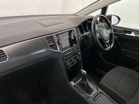 Used VW Golf Sportsvan Match 147 HP (108 kW) 2020 Red MPV