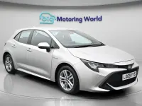Used Toyota Corolla 122 HP (89 kW) 2019 Silver Hatchback