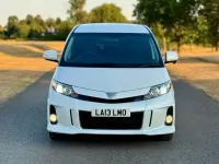 Used Toyota Estima 170 HP (125 kW) 2013 White MPV