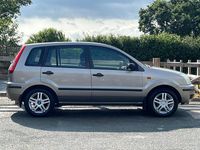 Used Ford Fusion 2005 Silver Hatchback