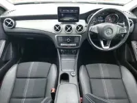 Used Mercedes GLA180 Urban 122 HP (89 kW) 2018 White SUV