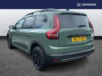 Used Dacia Jogger Extreme 110 HP (80 kW) 2023 Green MPV