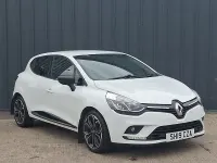 Used Renault Clio Iconic 76 HP (55 kW) 2019 White Hatchback