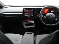 Used Renault Megane E-Tech Komfort 160 kW (218 HP) 2024 Grey/black Hatchback