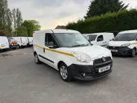 Używany Fiat Doblò 90 KM (66 kW) 2015 Biały Minivan