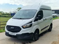Used Ford Transit Custom 105 HP (77 kW) 2018 White Van