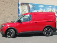 Used Ford Transit Active 125 HP (91 kW) 2025 Red Van