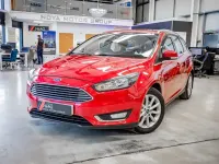 Used Ford Focus Titanium 125 HP (91 kW) 2017 Red Estate