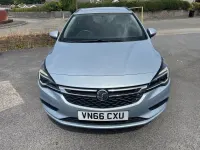 Used Vauxhall Astra Design Edition 110 HP (80 kW) 2016 Silver Estate