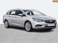 Used Vauxhall Astra Design Edition 105 HP (77 kW) 2018 Black Estate