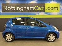 Used Toyota Aygo 67 HP (49 kW) 2010 Blue Hatchback