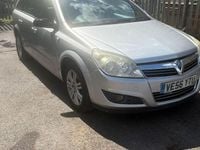 Used Vauxhall Astra Design Edition 138 HP (101 kW) 2007 Silver Estate