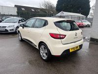 Used Renault Clio IV Dynamique 2016 Cream Hatchback