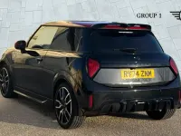 Used Mini Cooper Sport 156 HP (114 kW) 2024 Black Hatchback