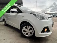 Used Hyundai i10 SE 87 HP (63 kW) 2014 White Hatchback