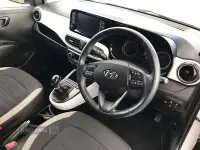 Used Hyundai i10 Premium 84 HP (61 kW) 2023 White Hatchback